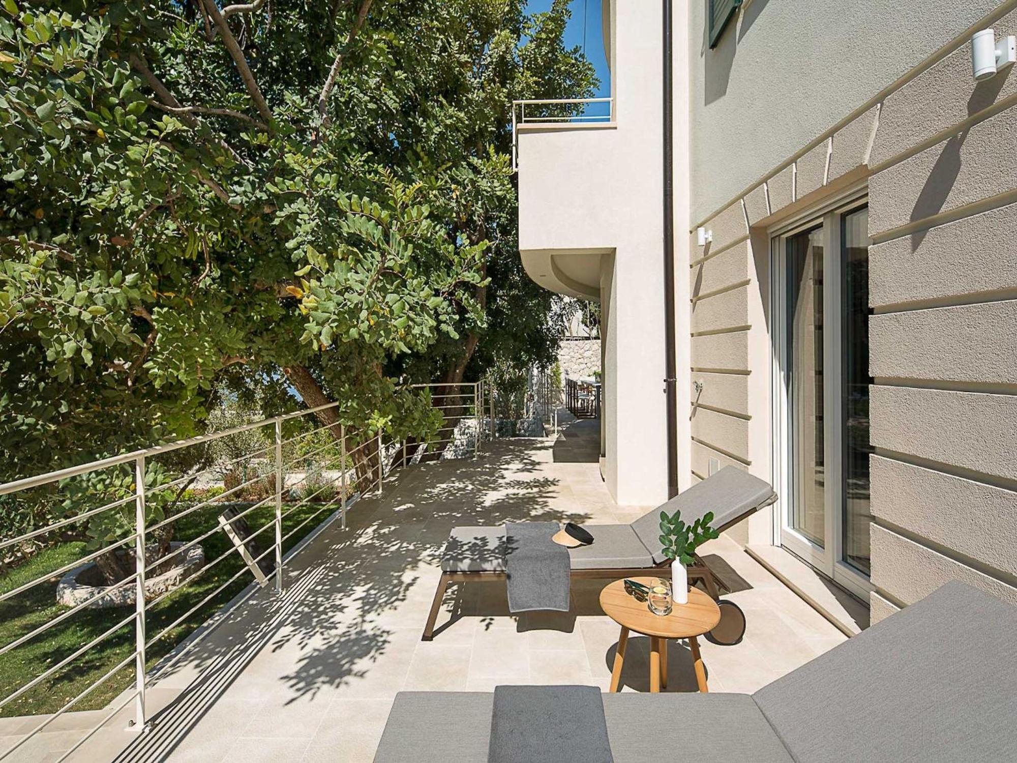 Exclusive Hvar 6 Bedrooms Serenity By The Sea Incredible Sea Monument Views Jacuzzi Hvar Town