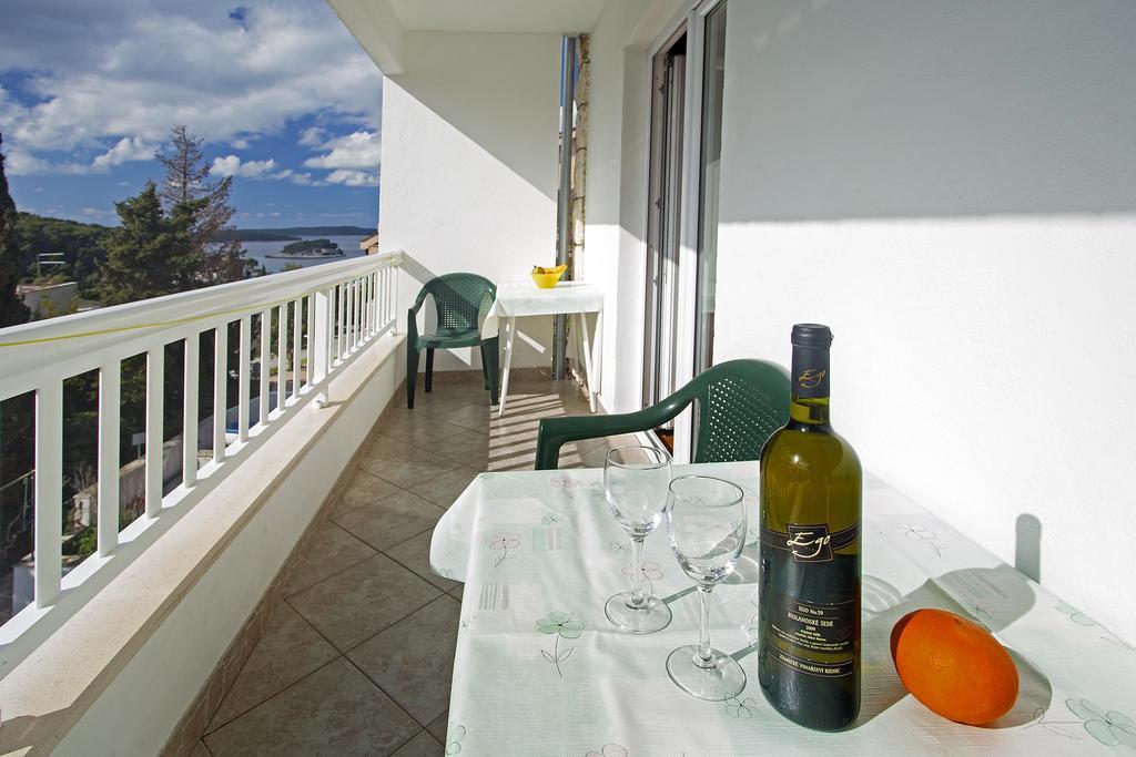 Apartment Julija *