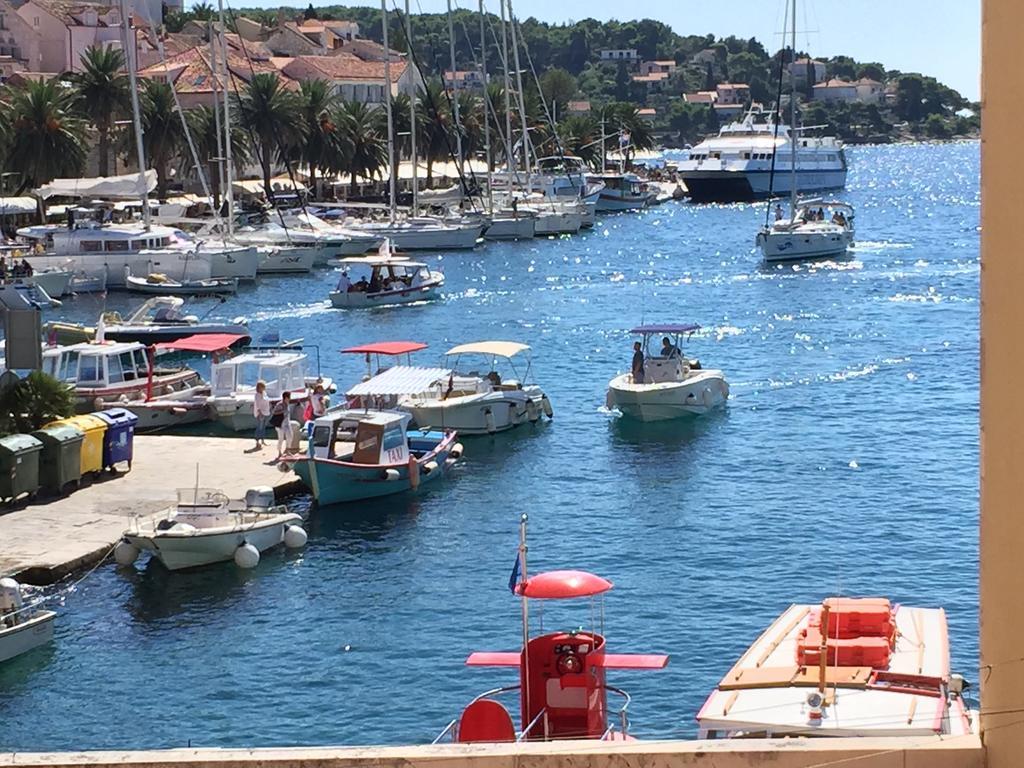 Riva Lavanda Hvar, Old Town