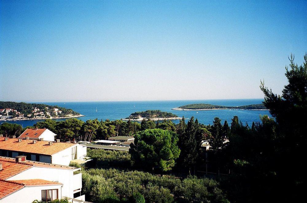And Rogosic Apartment *