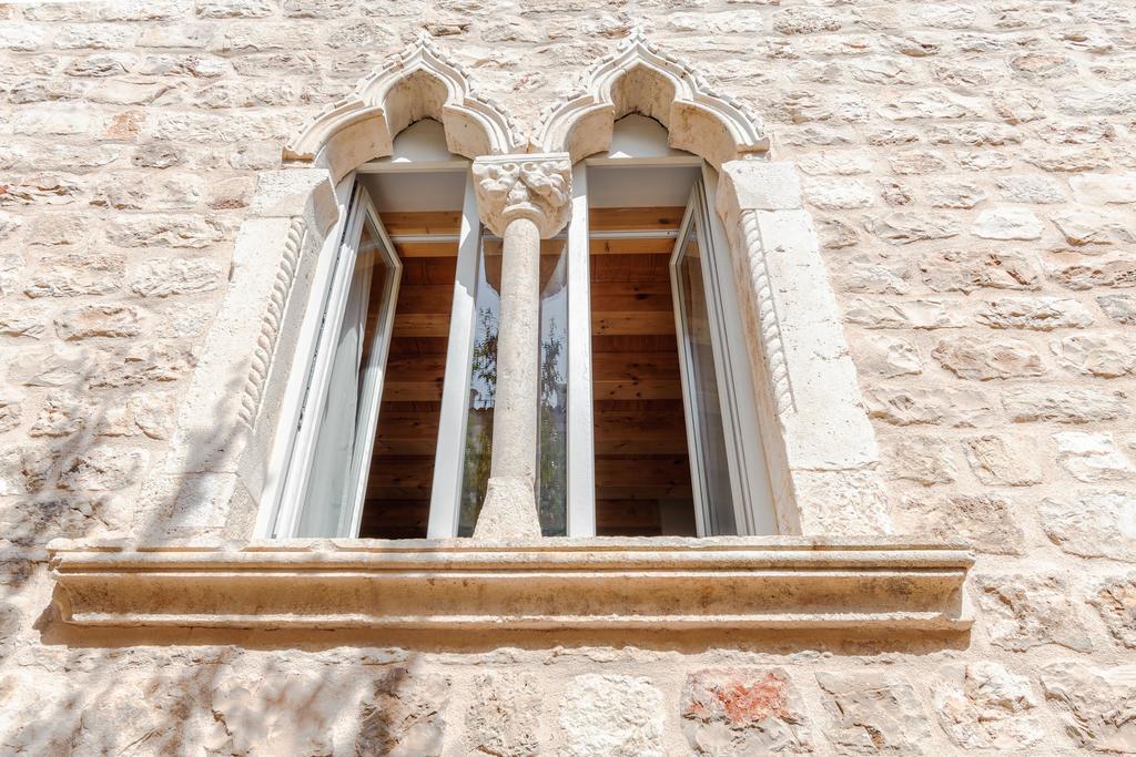Heritage Zanini Apartment Hvar Town