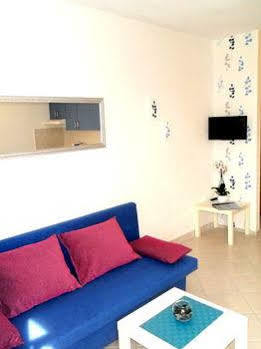 Pera Apartment