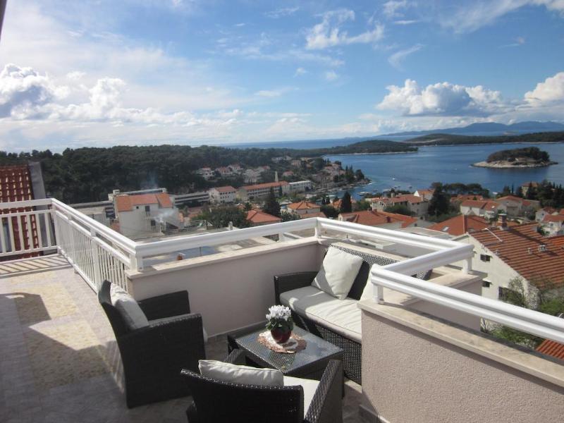 Kresic 3* Hvar Town