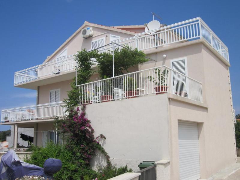 Hotel Kresic 3*