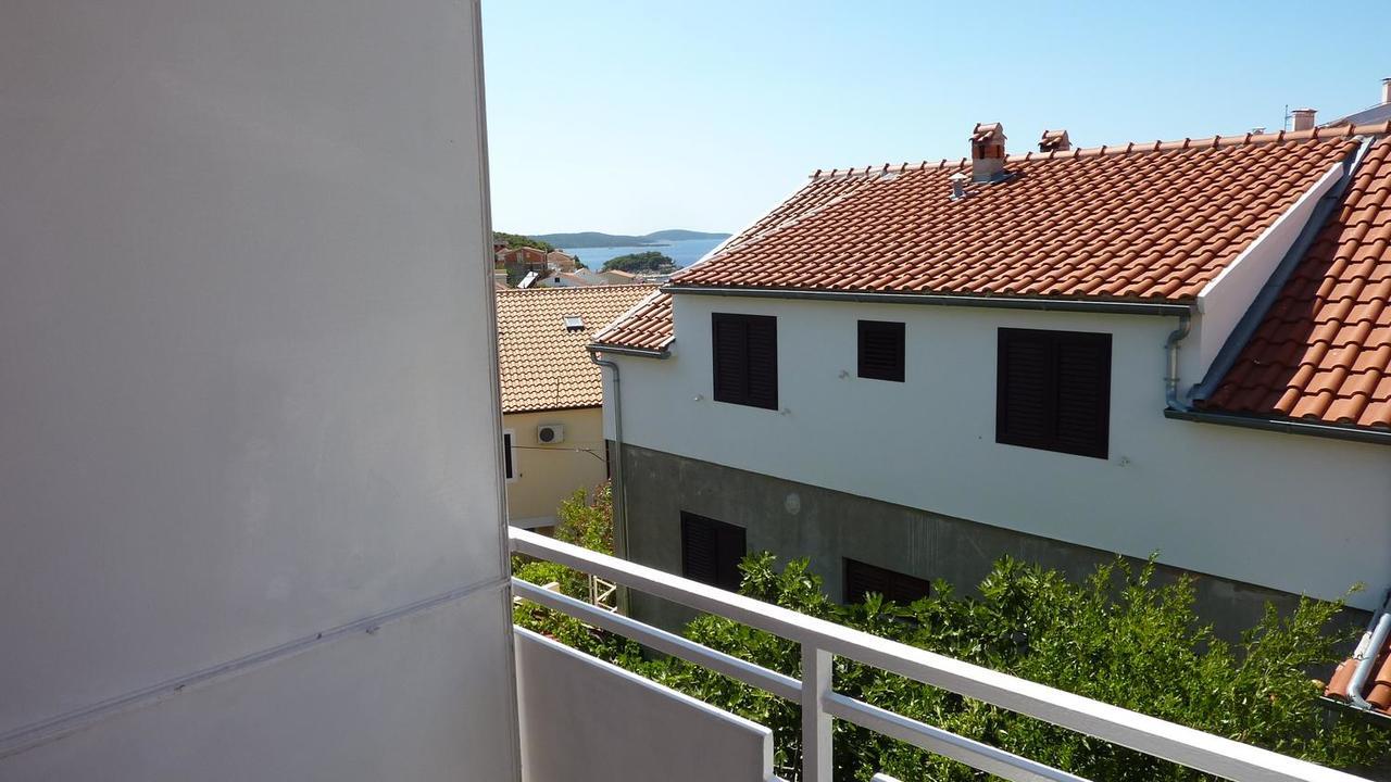 Hvar 15378a