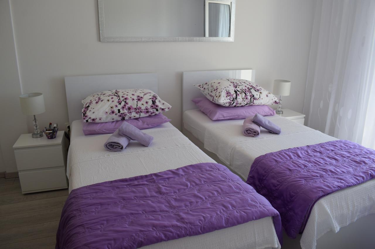 Hostel Zorana