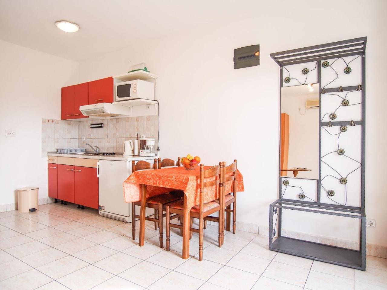 Apartman Dirk Hvar Town