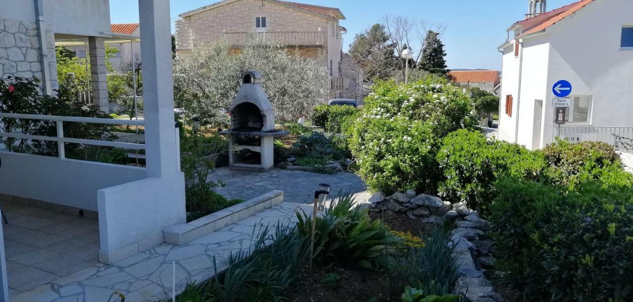 Apartman Dirk Hvar Town