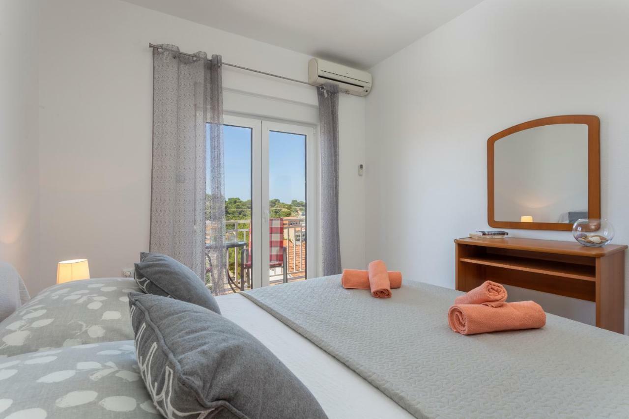 Apartment Bozo *