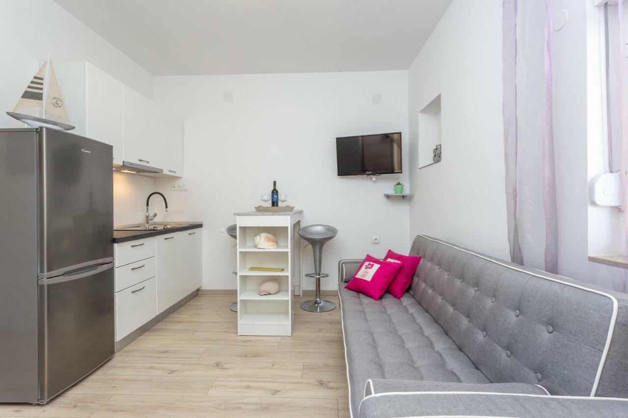 Apartment Bozo *