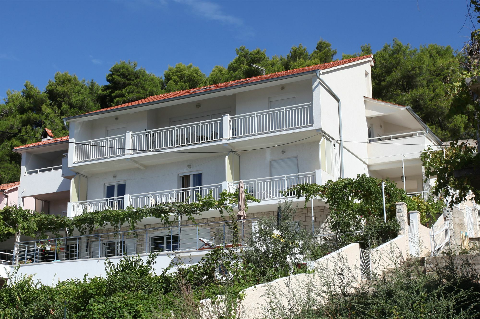Apartment J & B Holiday House *