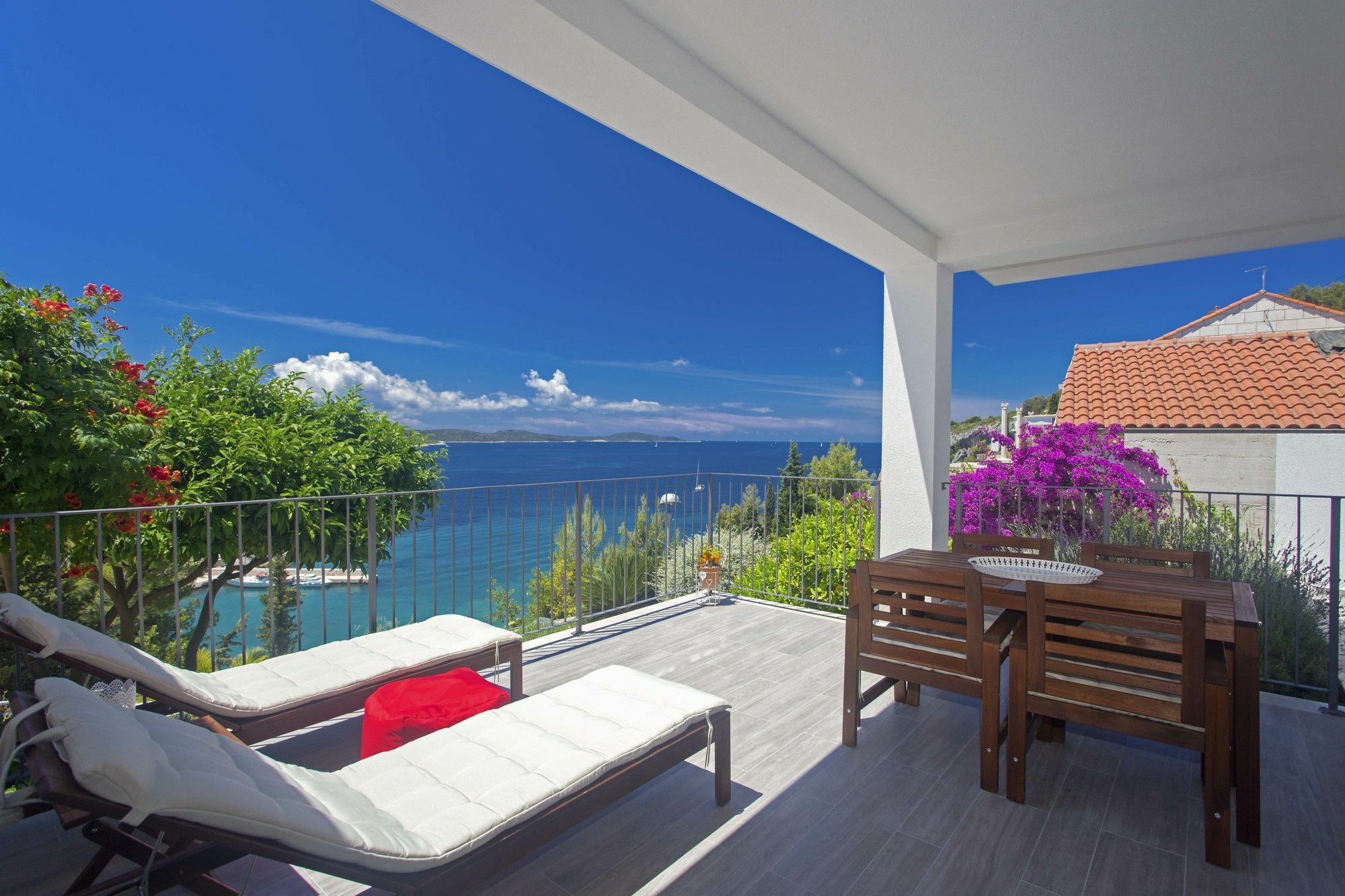 Apartment Blue Bay