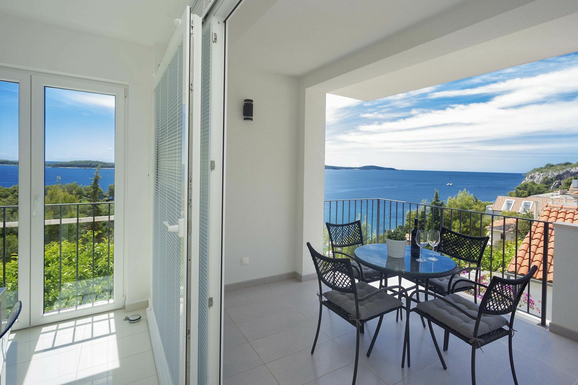 Blue Bay Apartment