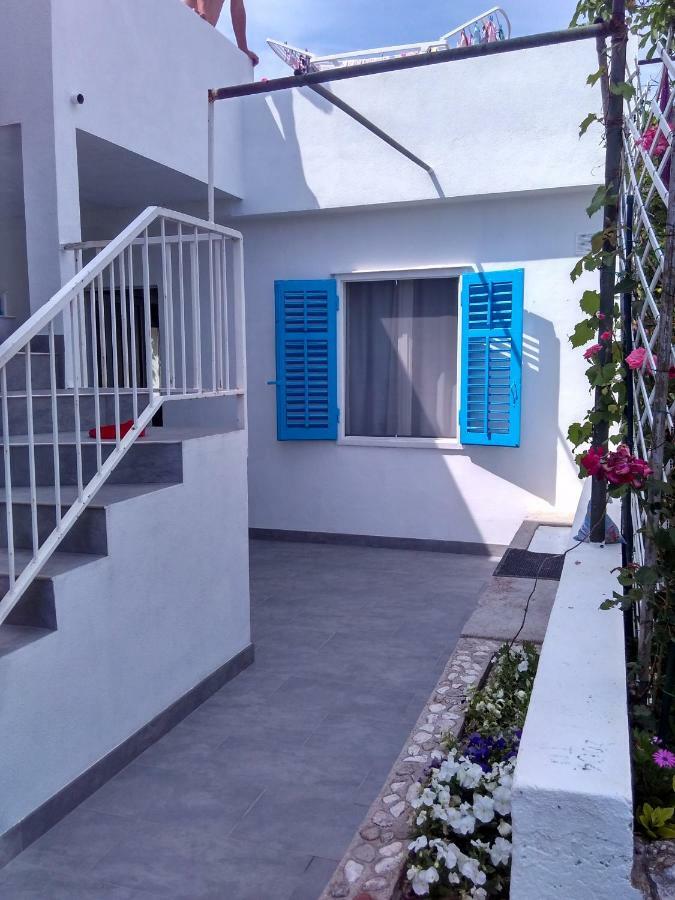 Apartment Apartman Nora Hvar Town