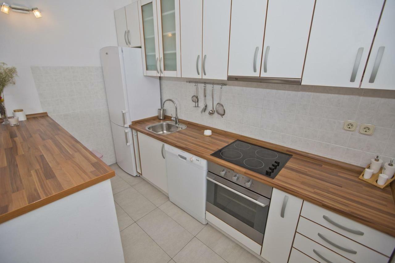 Mattea Apartamento Hvar Town