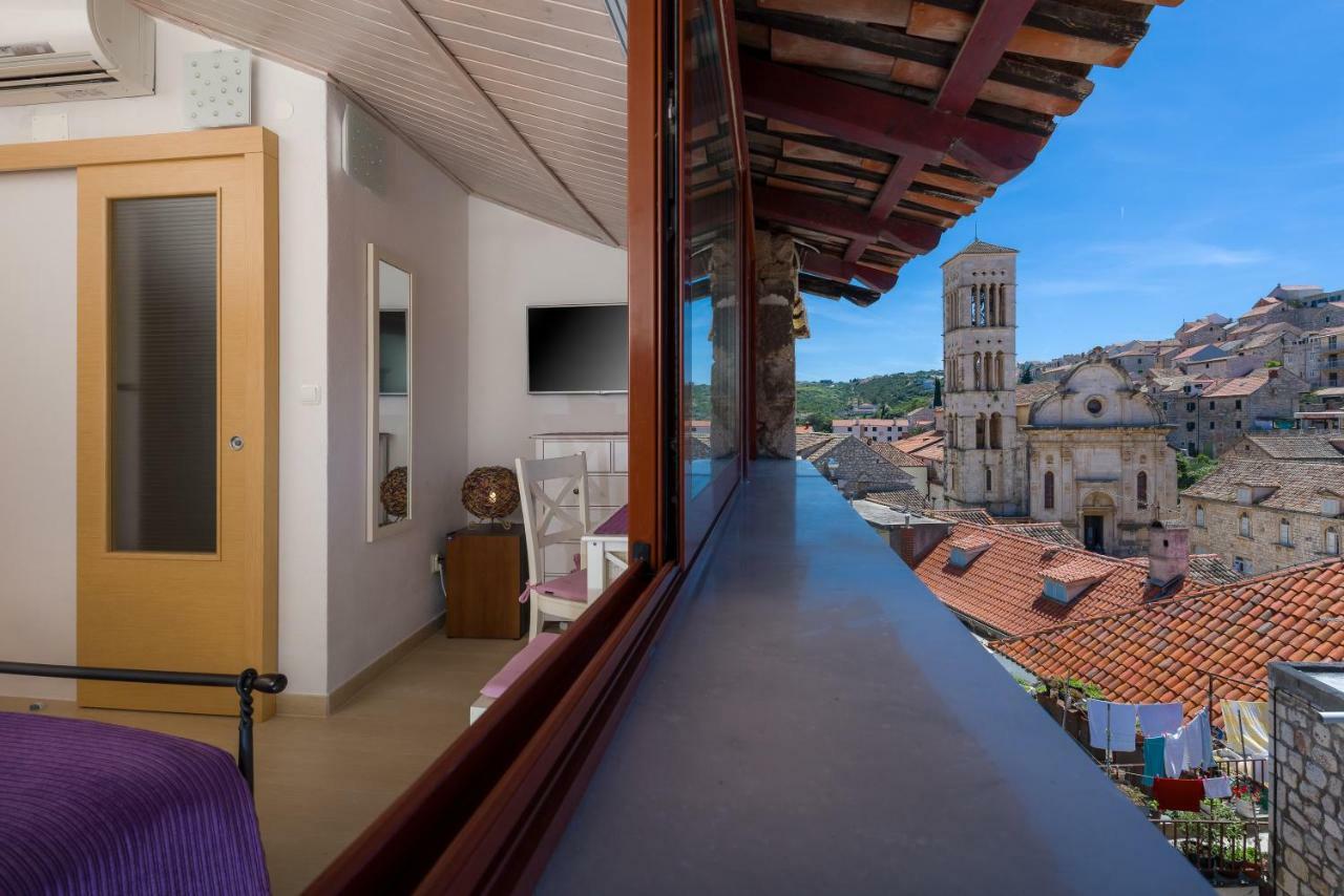 Hektorovic House Guest house 3*