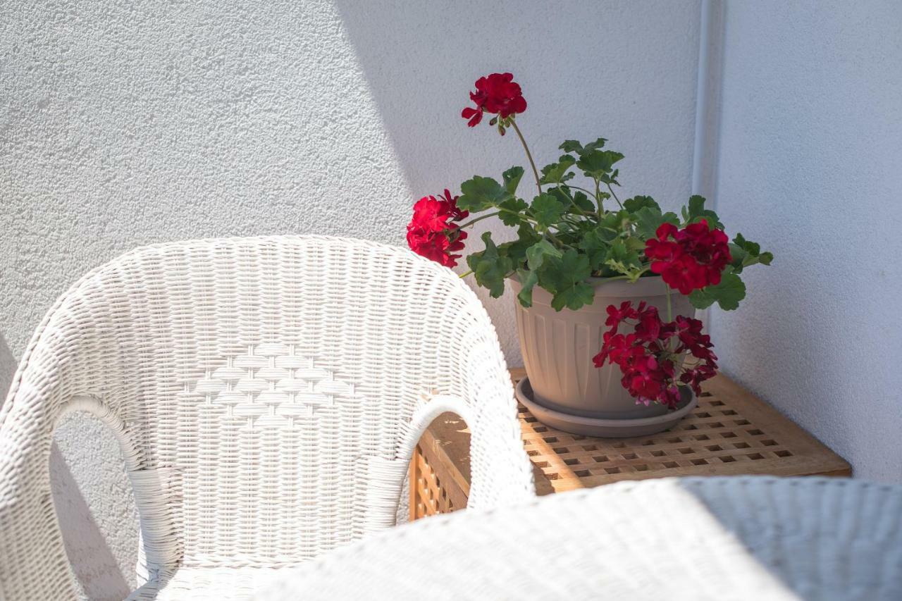 Studio Apartman Bova Apartment