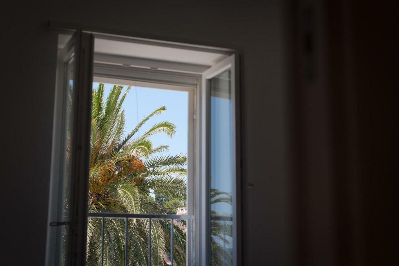 Yacht Harbor Apartman