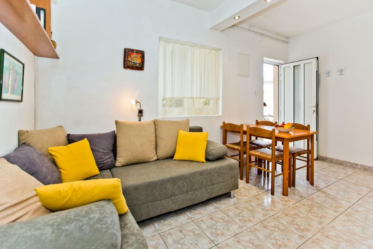 Tatjana Dominis Apartment *