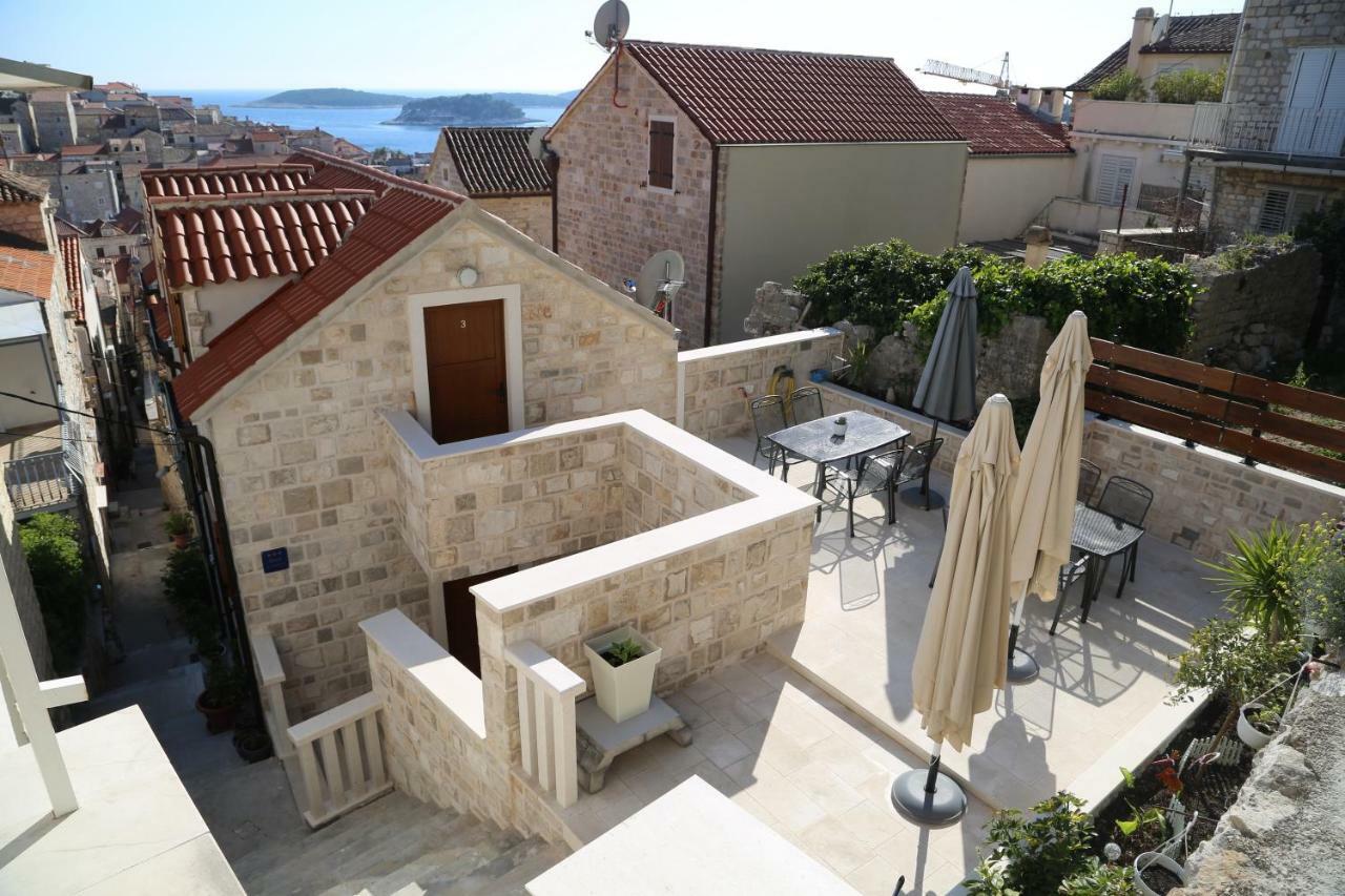 Apartman Lea *