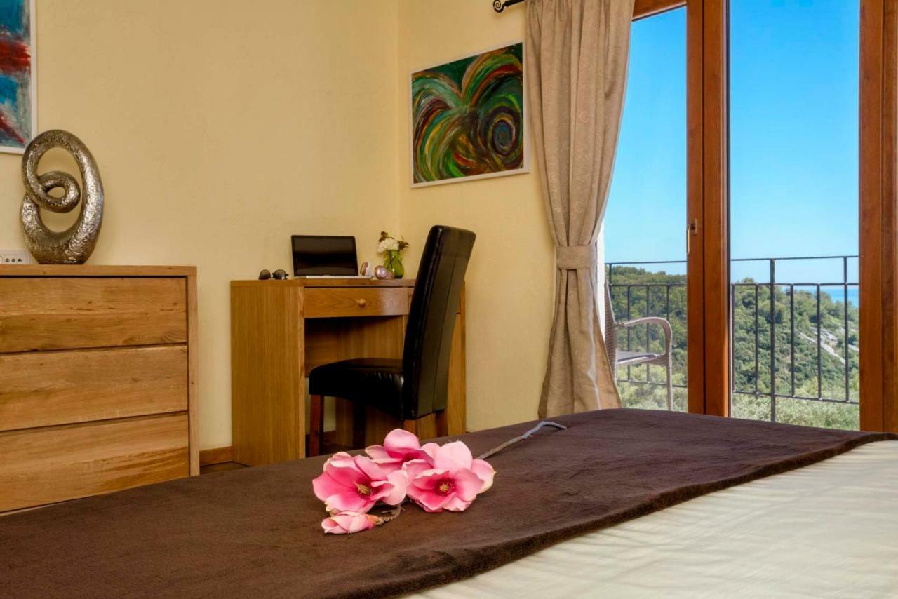 Luxury Galapagos Villa