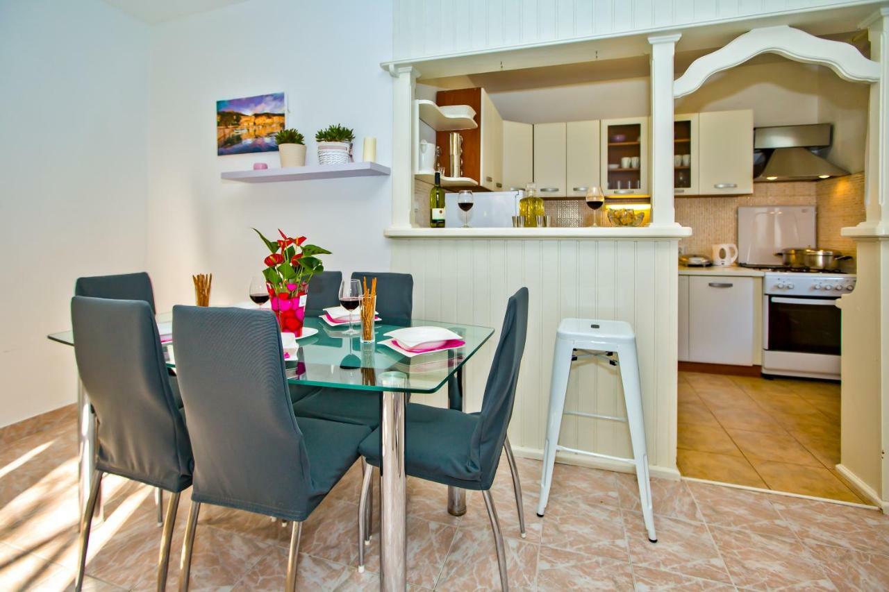 Apartment Ana Ii *
