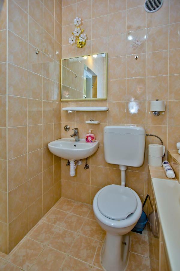 Apartment Ana Ii *