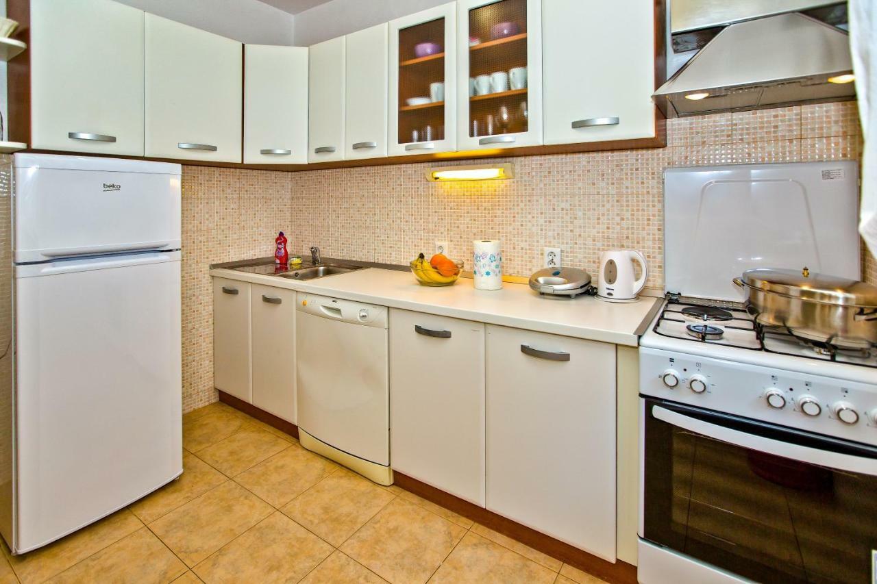 Ana Ii Apartment Hvar Town