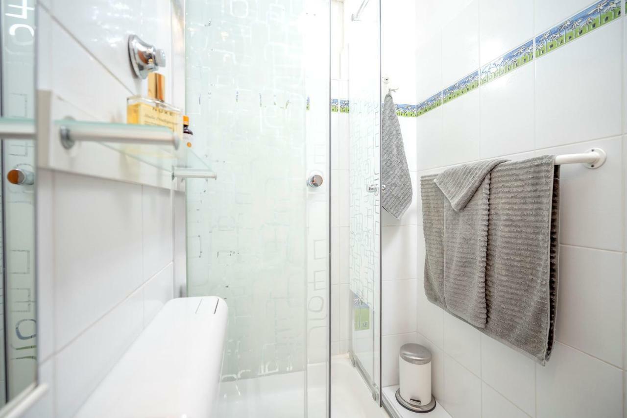 Studio Apartman Bova Apartment
