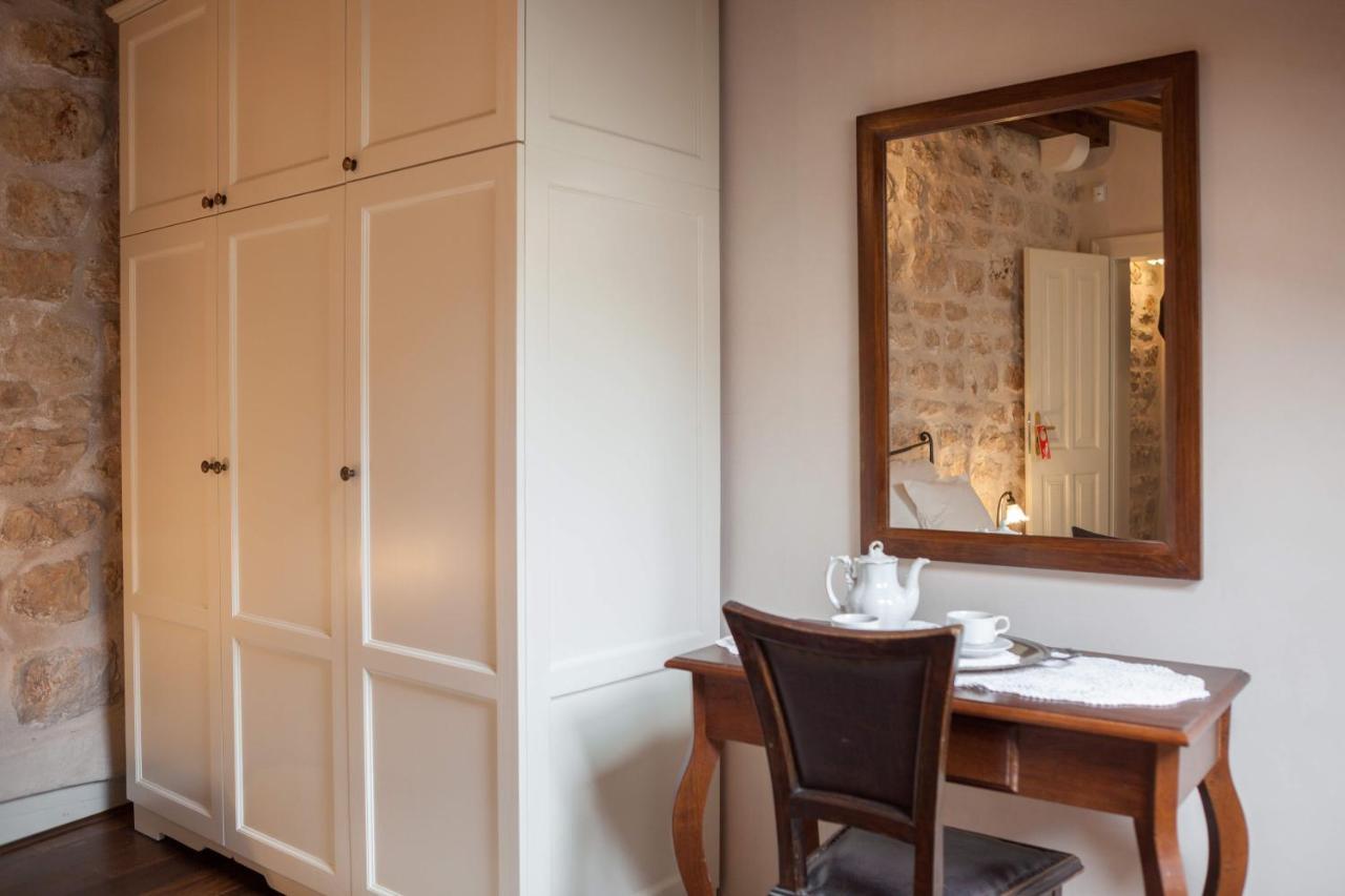 Holiday home Walls