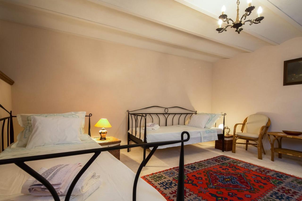 Walls Holiday home Hvar Town