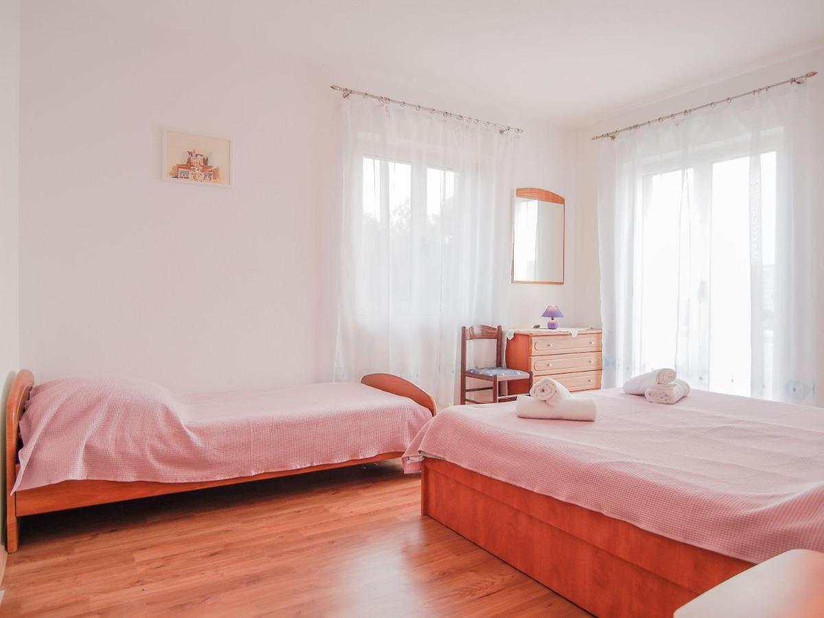 Dirk Apartman Hvar Town