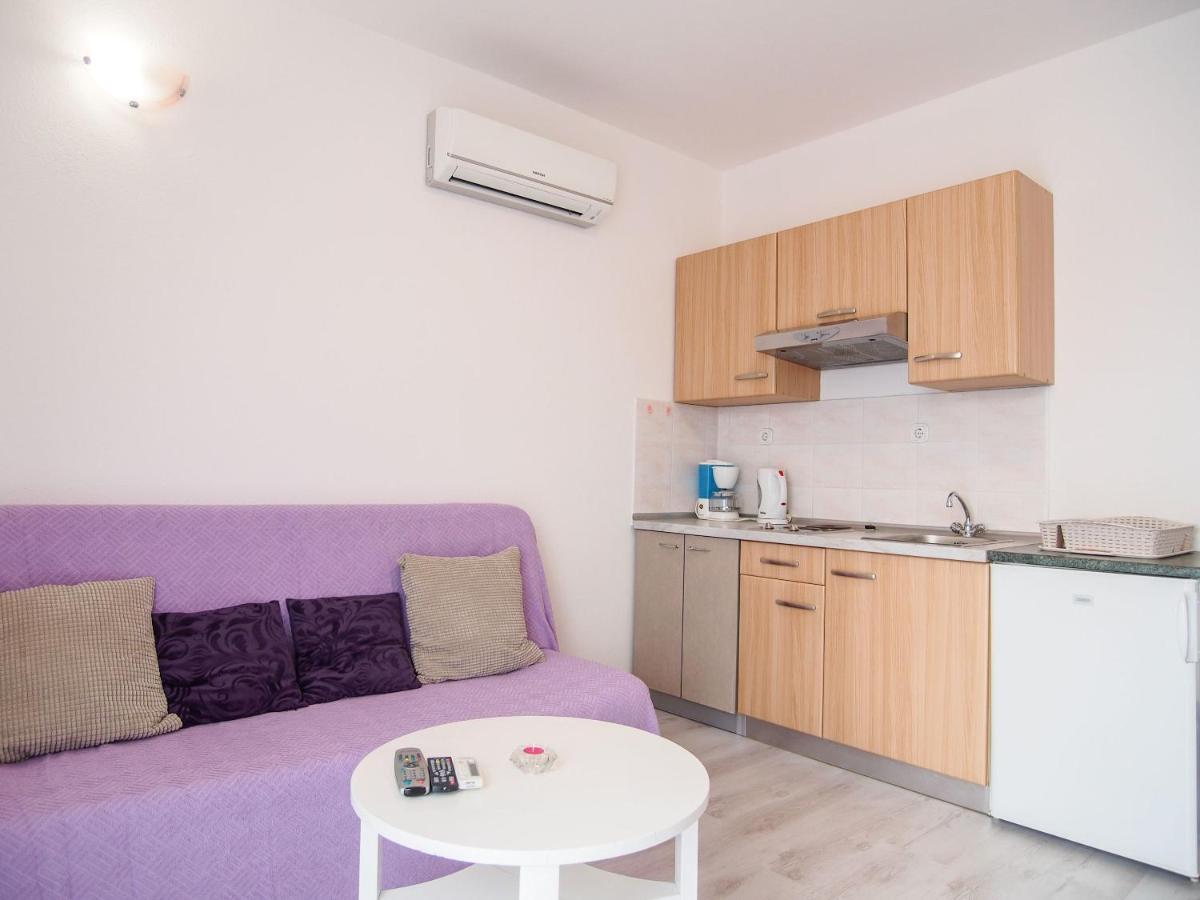 Dirk Apartman *