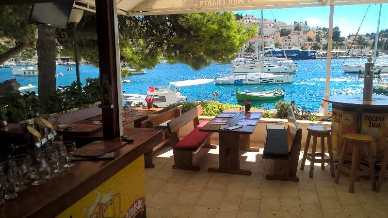 Delfin Hvar Hotel