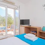 Villa Fio - Rooms & Studio