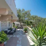 Relaxing Beach Holiday House
