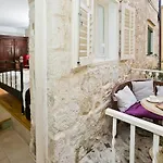 Pajdo\'S Place