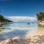 Golden Bay Hvar