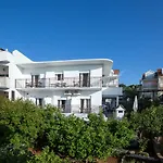 Apartments Ana II