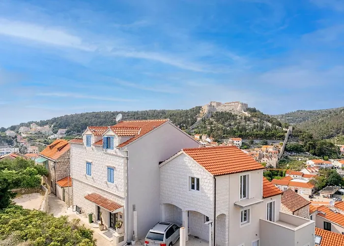 Villa Capitis In The Center- Exclusive Apartment