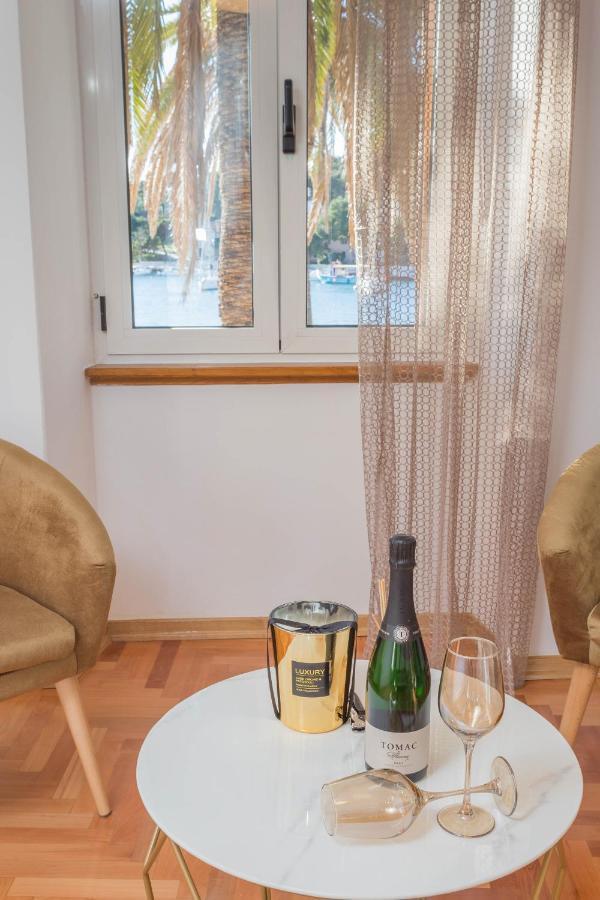 Guest house Deluxe Dreamy In The Center Of Hvar With Sea View Hvar Town