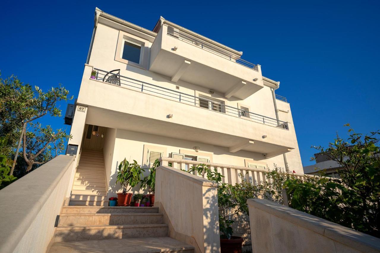 Fio - & Guest house Hvar Town