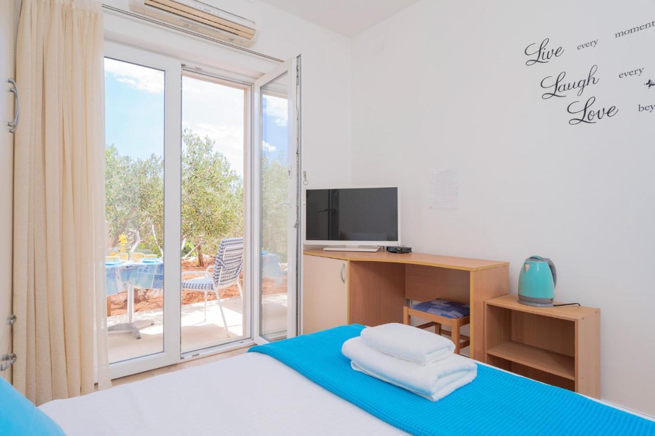 Fio - & Guest house 3*