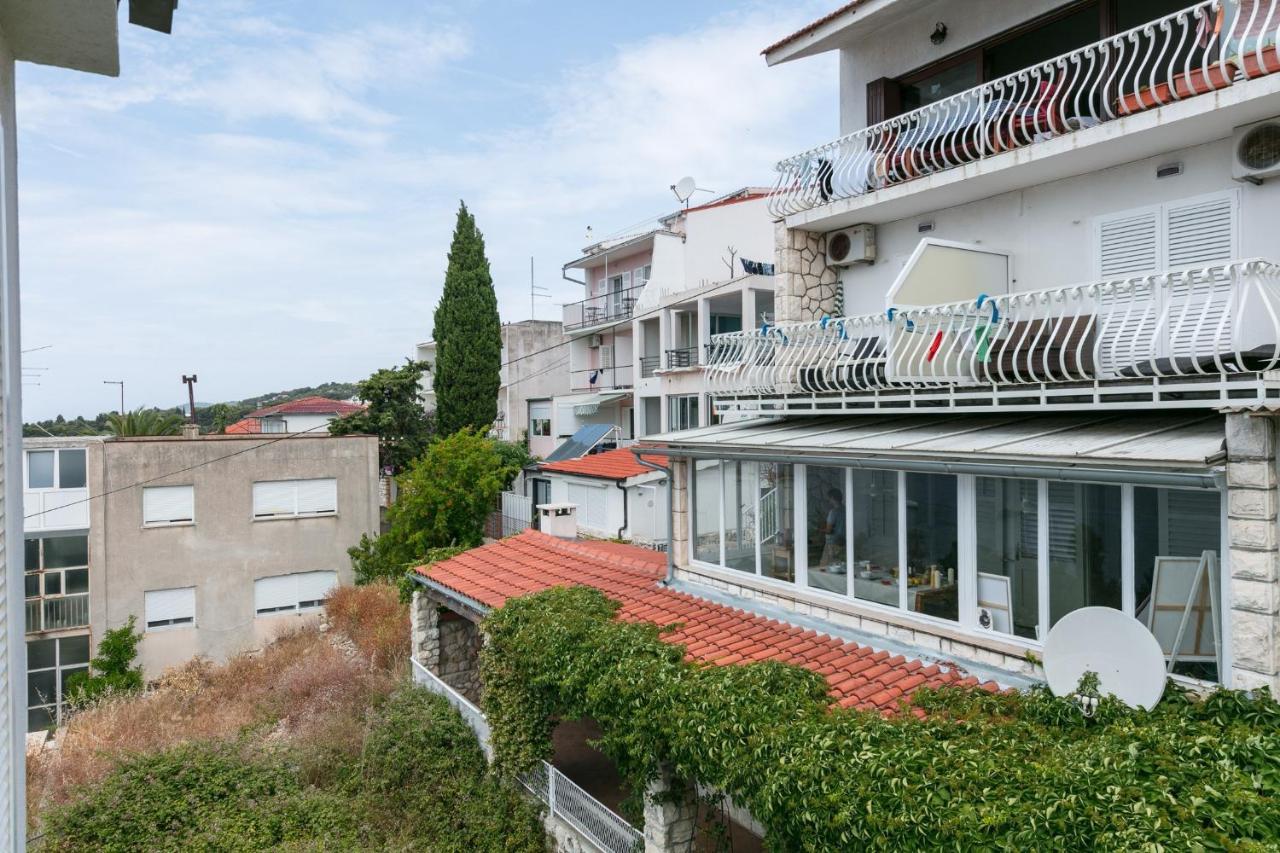 Apartment By The Sea Hvar - 14197