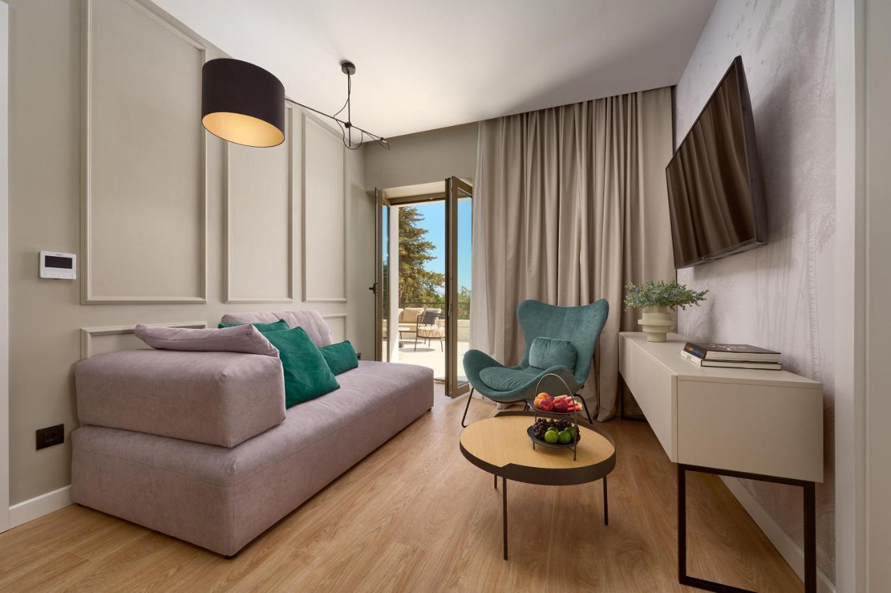 Hotel Moeesy, Blue & Oasis 5*