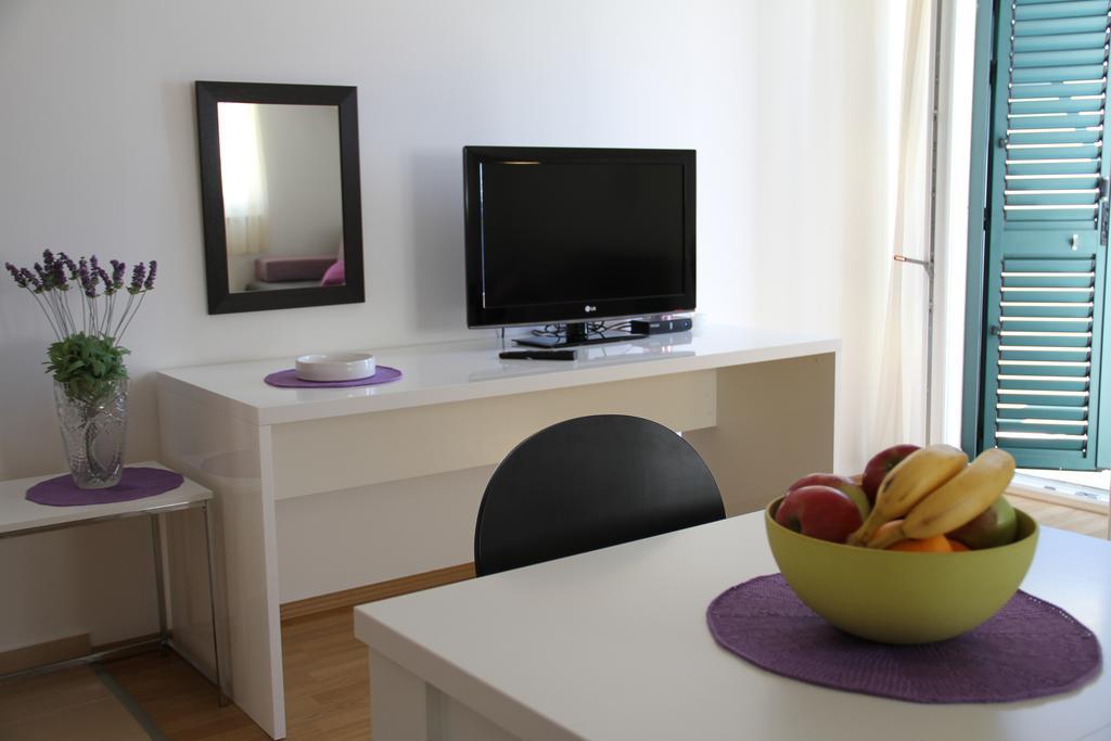 Stipe Plazibat Apartment