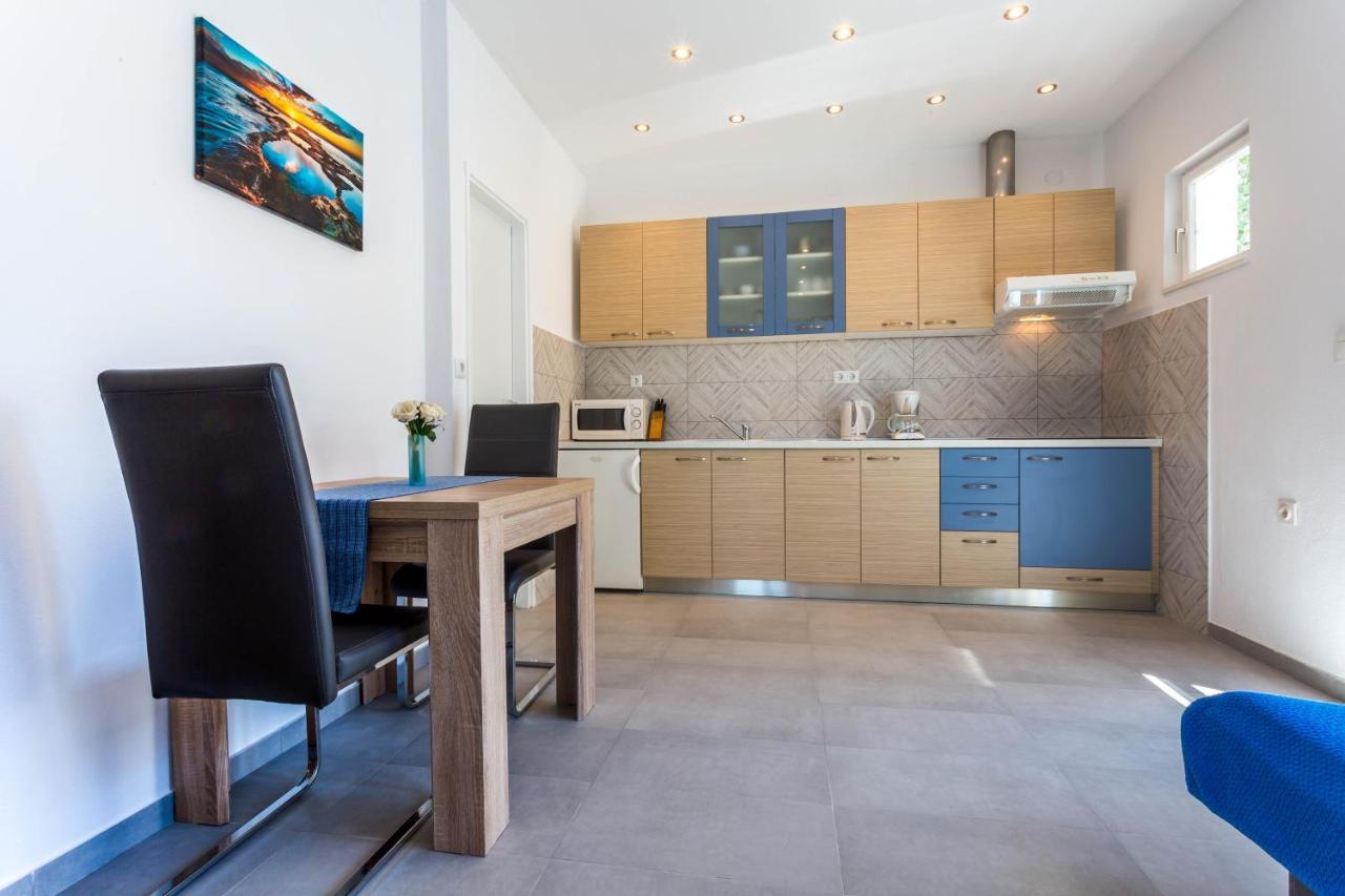 Guest house Ivanovic Hvar Town