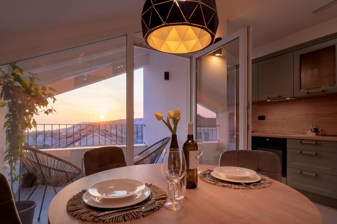 The Elegance Nest - Zf Hvar Apartment *