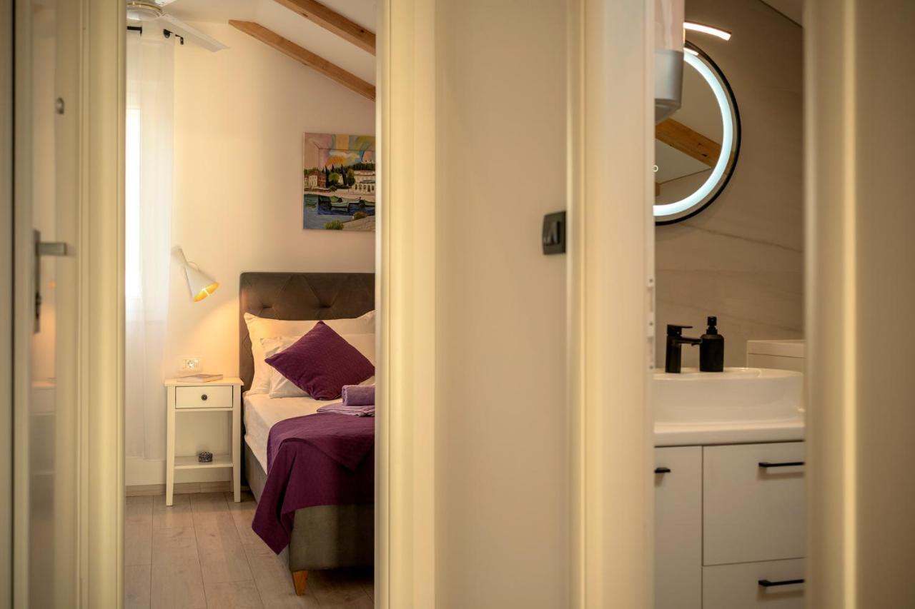 The Elegance Nest - Zf Hvar Apartment
