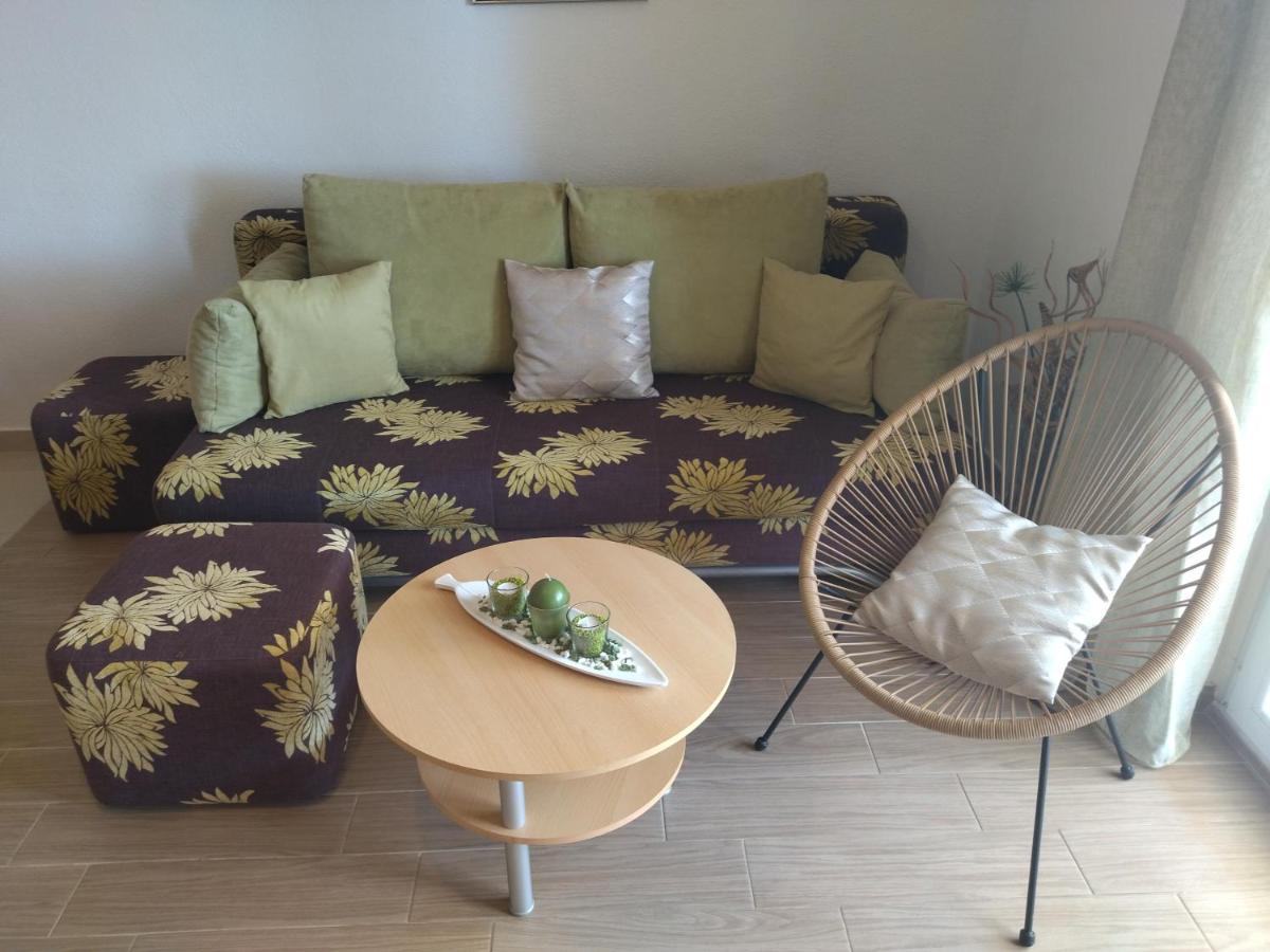 Marina Apartman
